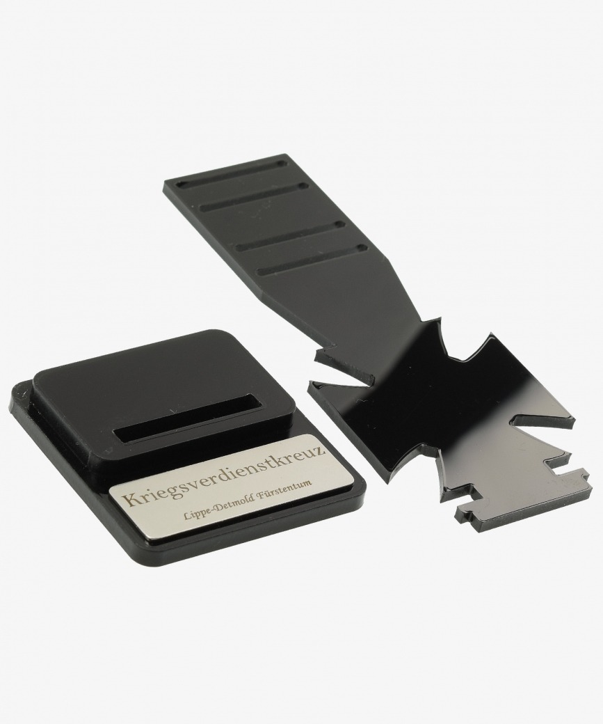 Ständer, Lippe Detmold Kriegsverdienstkreuz